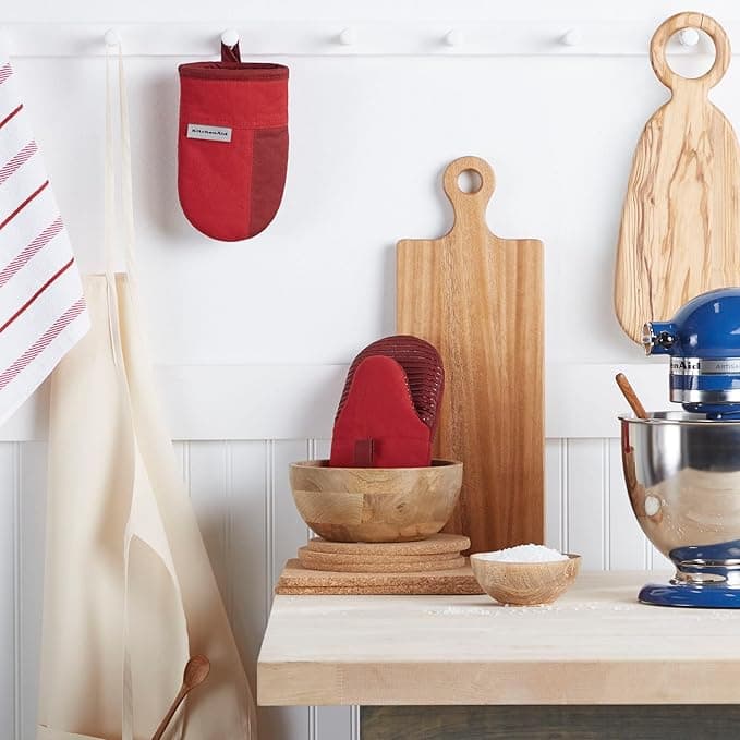 KitchenAid Beacon Two-Tone Non-Slip Mini Oven Mitt Set